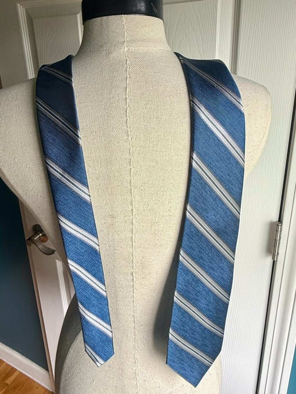 Bundle of (3) Jos. A. Bank RESERVE Ties